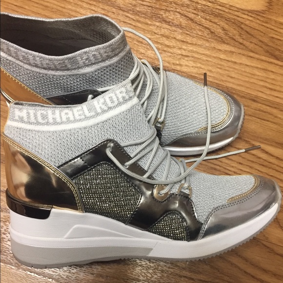 michael kors sock tennis shoes